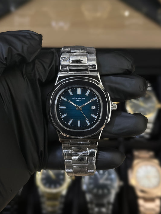 Patek Philippe – Nautilus – Silver - Blue Dial