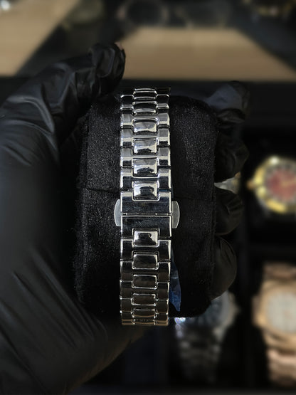 Patek Philippe – Nautilus – Silver - Blue Dial